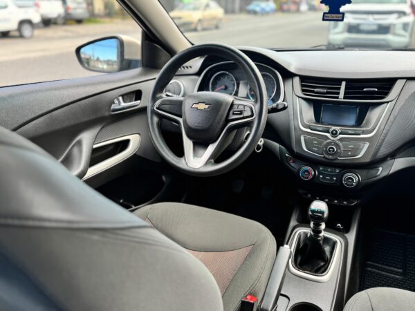 2018 Chevrolet SAIL LT 1.5 - Imagen 10