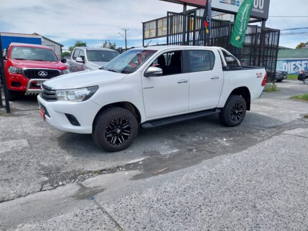 2017 TOYOTA  ALL NEW HILUX D CAB 4X4 2.4 DIESEL - Imagen 10