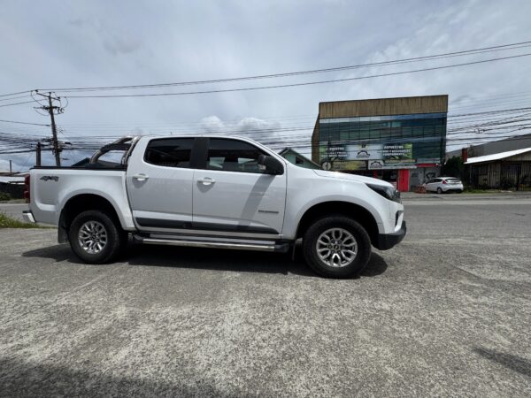 2023 CHEVROLET  COLORADO DCAB 4X4 2.8 AT - Imagen 3