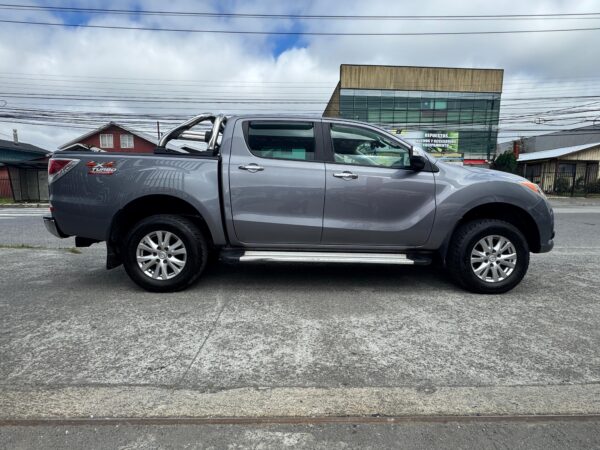 2014 MAZDA BT 50 DCAB SDX 4X4 3.2 AT - Imagen 3