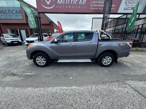 2014 MAZDA BT 50 DCAB SDX 4X4 3.2 AT - Imagen 4