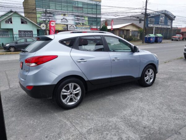 2013 HYUNDAI   NEW TUCSON GL 2.0 DIESEL - Imagen 4