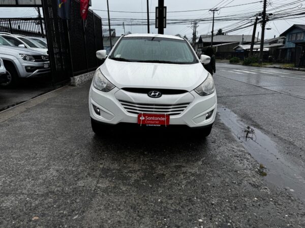 2012 HYUNDAI TUCSON AUT 4X4 2.0 BENCINA - Imagen 13