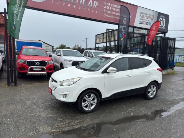 2012 HYUNDAI TUCSON AUT 4X4 2.0 BENCINA - Imagen 4