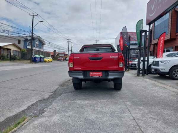 2021 TOYOYA  HILUX D CAB DX 4X4 2.4 - Imagen 14