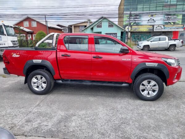 2021 TOYOYA  HILUX D CAB DX 4X4 2.4 - Imagen 15