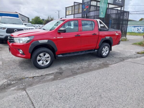 2021 TOYOYA  HILUX D CAB DX 4X4 2.4 - Imagen 7