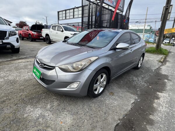 Hyundai ELANTRA GLS 1.8 AT 2014