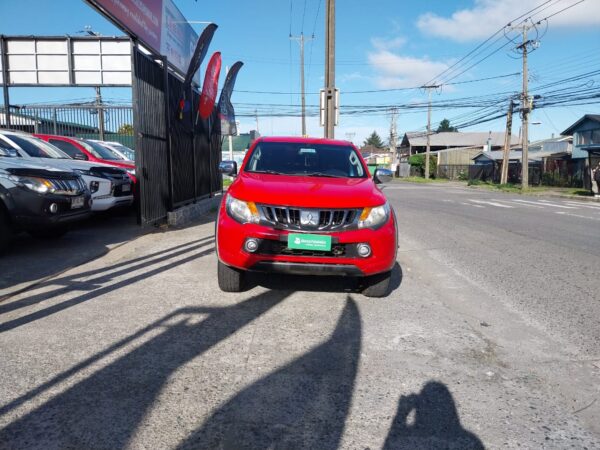 2017 Mitsubishi L200 KATANA CRT 4X4 2.4 - Imagen 3