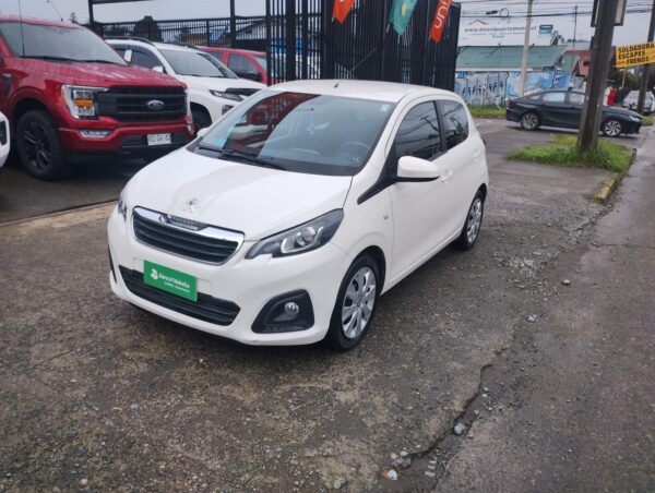 2017 Peugeot 108 ACTIVE PACK 1.2 - Imagen 2