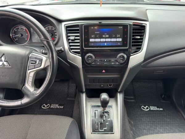 2020 Mitsubishi NEW L200 DAKAR CRS AUT 4X4 TDS 2.4 - Imagen 6