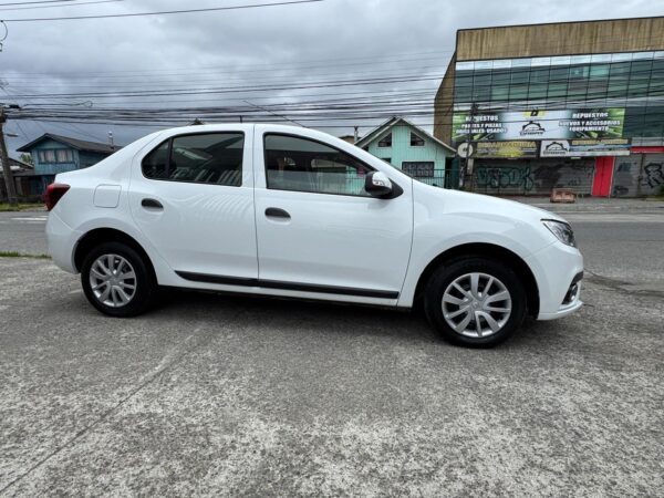 2017 Renault SYMBOL ZEN 1.6 - Imagen 9