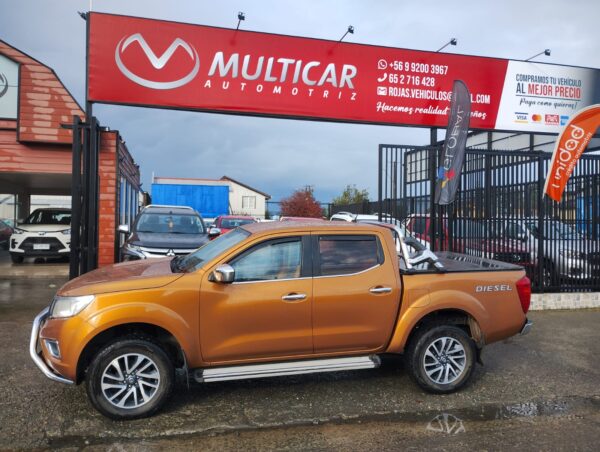 2016 Nissan DIESEL NP300 DCAB XE 4X4 2.3 - Imagen 11