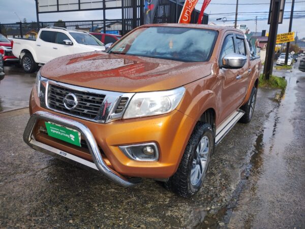2016 Nissan DIESEL NP300 DCAB XE 4X4 2.3 - Imagen 13