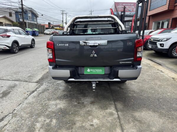 2020 Mitsubishi NEW L200 DAKAR CRS AUT 4X4 TDS 2.4 - Imagen 8