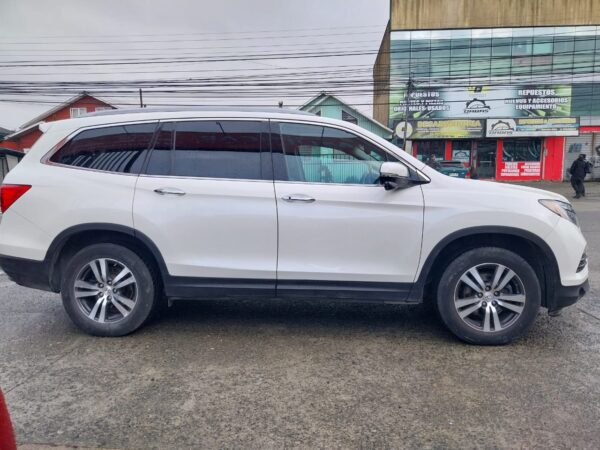 2018 Honda PILOT ELITE 4X4 - Imagen 4