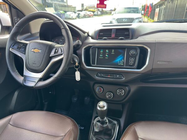 2022 Chevrolet Spin LTZ - Imagen 6