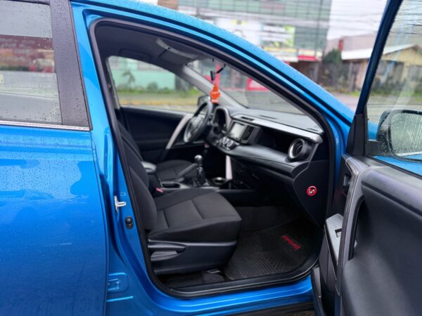2018 Toyota RAV 4 2.0 - Imagen 4