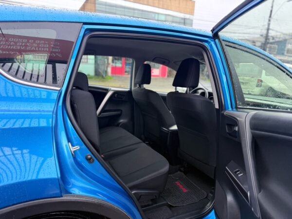 2018 Toyota RAV 4 2.0 - Imagen 5
