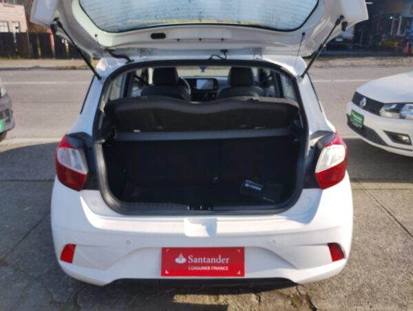 2022 Hyundai GRAND I10 HB FULL EQUIPO 1.2 - Imagen 10