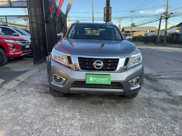 2017 Nissan NP300 D CAB LE 4X4 2.3 AT - Imagen 16
