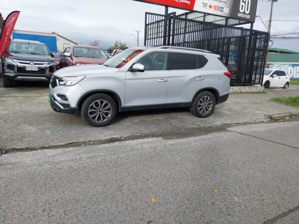 2020 Ssangyong DIESEL NEW REXTON 4X4 2.2 AUT - Imagen 8