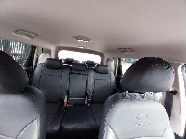 2020 Ssangyong DIESEL NEW REXTON 4X4 2.2 AUT - Imagen 9