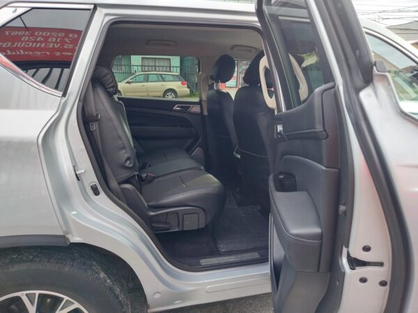 2020 Ssangyong DIESEL NEW REXTON 4X4 2.2 AUT - Imagen 11