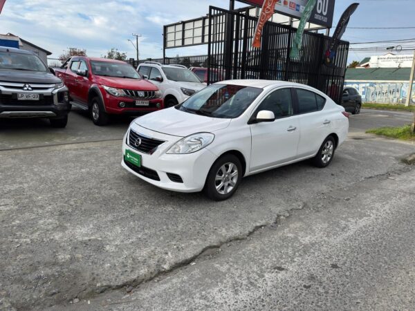 2014 Nissan VERSA SENSE AUTOMATICO 1.6 - Imagen 8