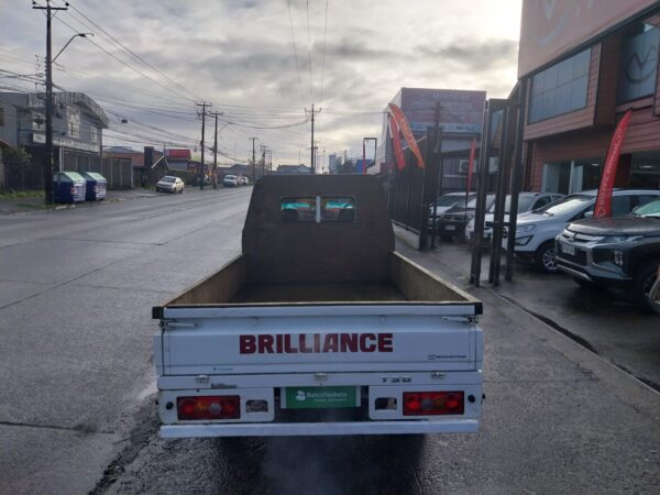 2022 Brilliance T30 MINI TRUCK CS 1.5 5MT ELITE - Imagen 3