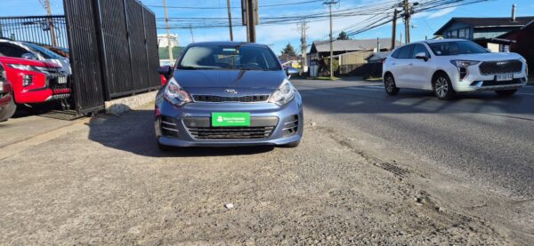 2017 KIA RIO 5 EX 1.4 - Imagen 5