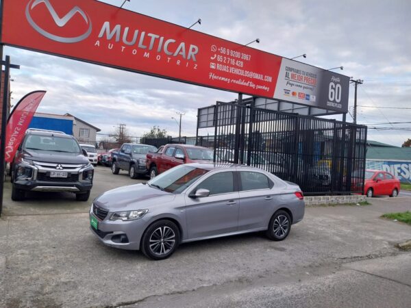 2018 Peugeot 301 ALLURE HDI 1.6 - Imagen 7