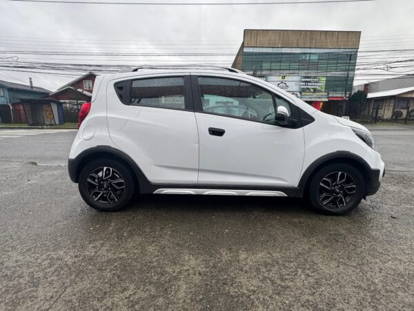2021 Chevrolet SPARK GT 1.2 - Imagen 4