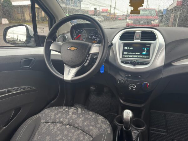2021 Chevrolet SPARK GT 1.2 - Imagen 8