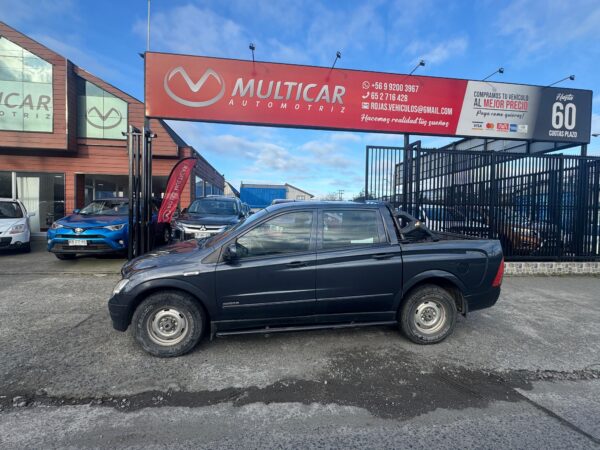 2012 Ssangyong ACTYON SPORT 2.0 - Imagen 6