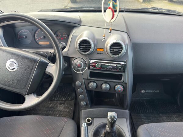 2012 Ssangyong ACTYON SPORT 2.0 - Imagen 7