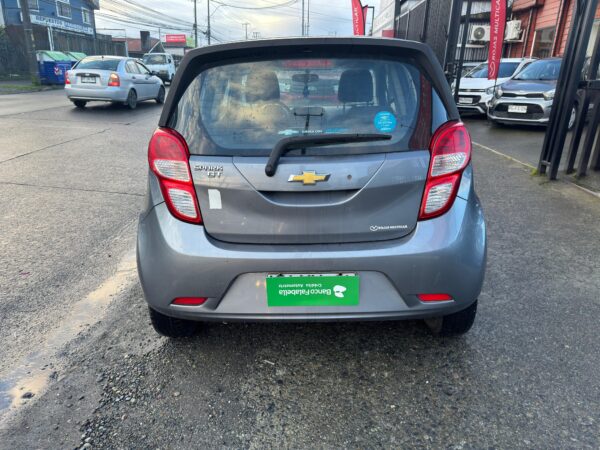 2019 Chevrolet SPARK GT LT 1.2 - Imagen 4