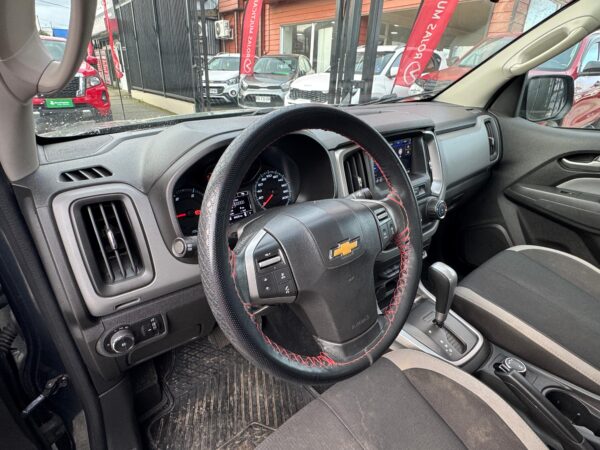 2022 Chevrolet  COLORADO DCAB 4X4 2.8 - Imagen 9