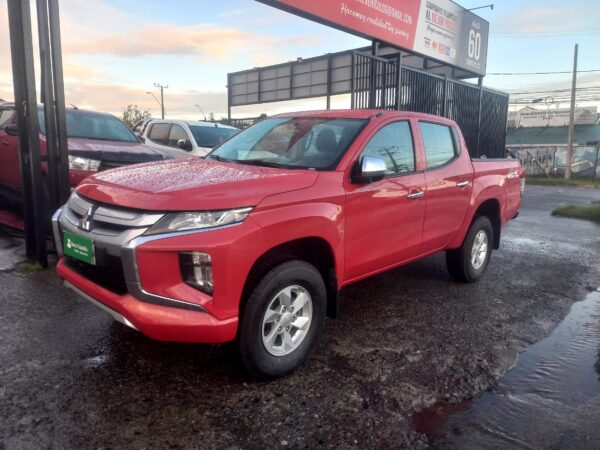 2020 Mitsubishi L200 KATANA CRT 4X4 2.4 - Imagen 4