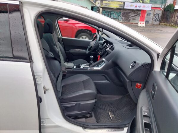 2016 Peugeot DIESEL 3008 ALLURE BLUE HDI 1.6 - Imagen 13