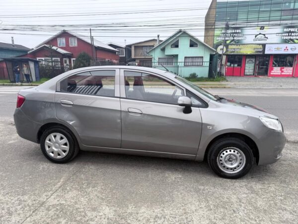 2017 Chevrolet SAIL LS 1.4 - Imagen 4