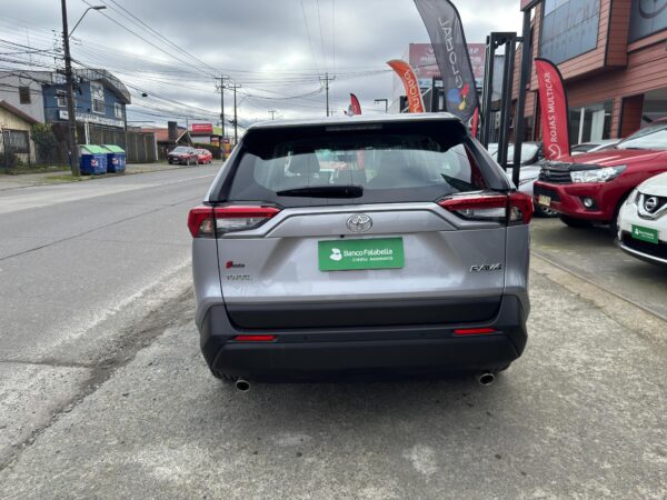 2025 Toyota RAV4 4X2 2.0 AUT - Imagen 6