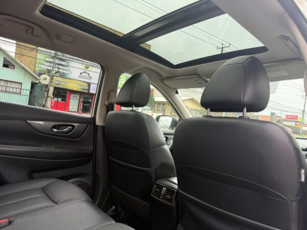 2017 Nissan  XTRAIL 4X4 2.5 AUT - Imagen 6