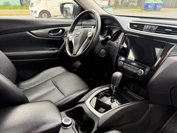 2017 Nissan  XTRAIL 4X4 2.5 AUT - Imagen 8