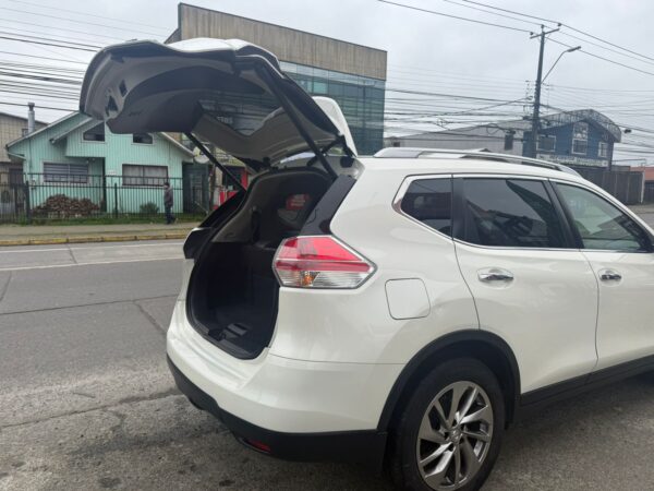 2017 Nissan  XTRAIL 4X4 2.5 AUT - Imagen 10