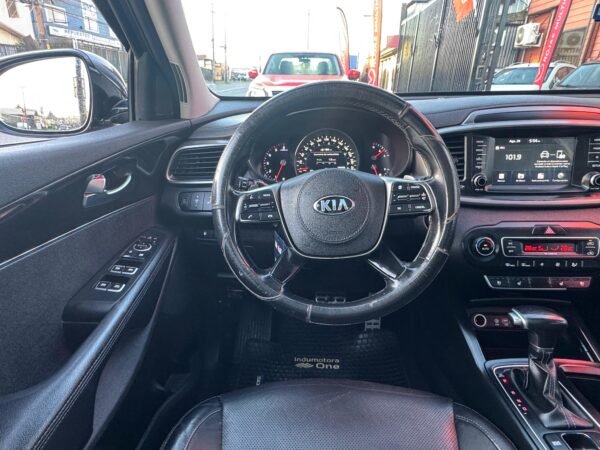 2018 KIA SORENTO EX 2.2 AUT, 4x4 DIESEL - Imagen 8