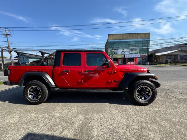 2023 Jeep  GLADIATOR SPORT 4X4 3.6 AUT · - Imagen 4