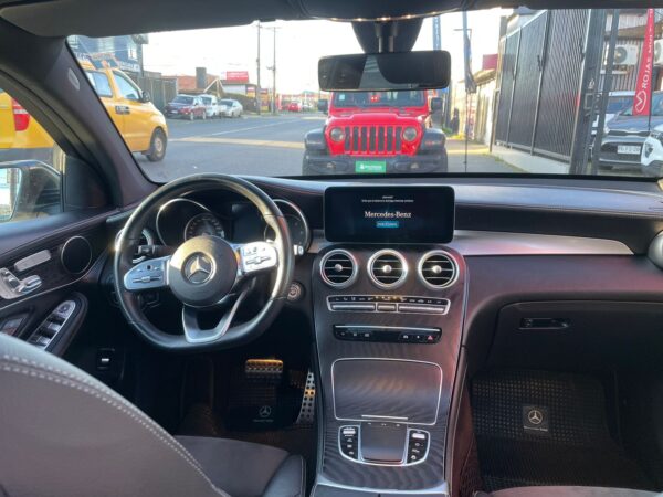 2020 Mercedez-Benz GLC 4X4 300 D COUPE 1.9 - Imagen 2