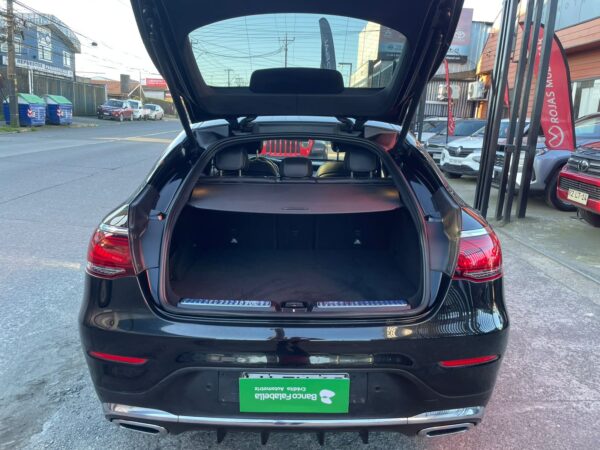 2020 Mercedez-Benz GLC 4X4 300 D COUPE 1.9 - Imagen 3