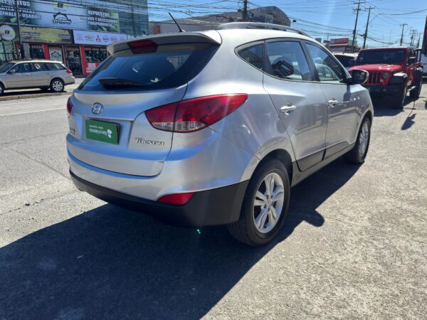 2012 Hyundai TUCSON GL 2.0 - Imagen 4